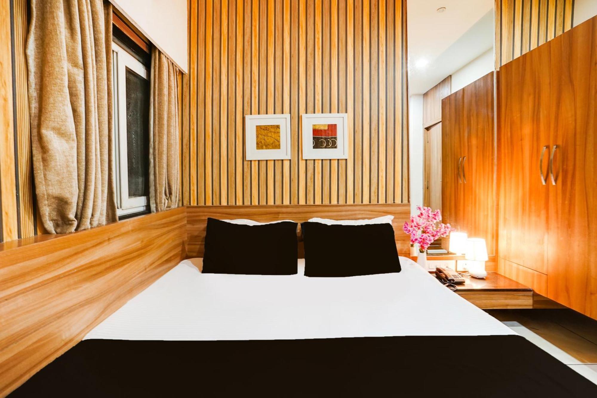 Super Townhouse Jhalawar Road Gumanpura Formerly Rockland 科塔 外观 照片